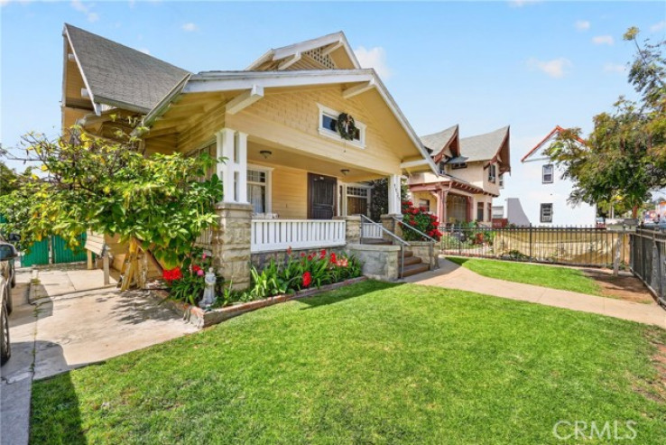  Income Home for Sale in Los Angeles, California