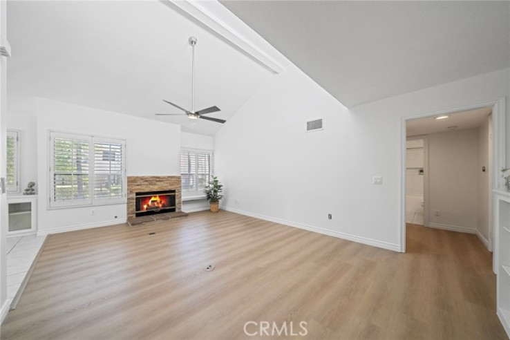 2 Bed Home for Sale in Calabasas, California