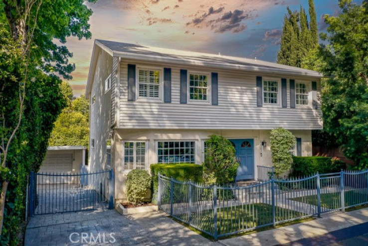 4 Bed Home for Sale in Sherman Oaks, California