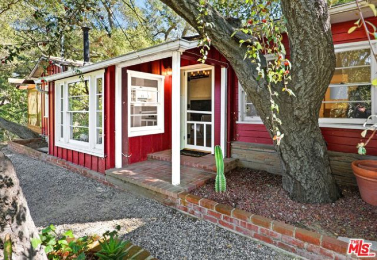 3 Bed Home for Sale in Topanga, California