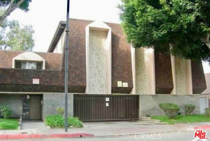 2 Bed Home for Sale in Compton, California
