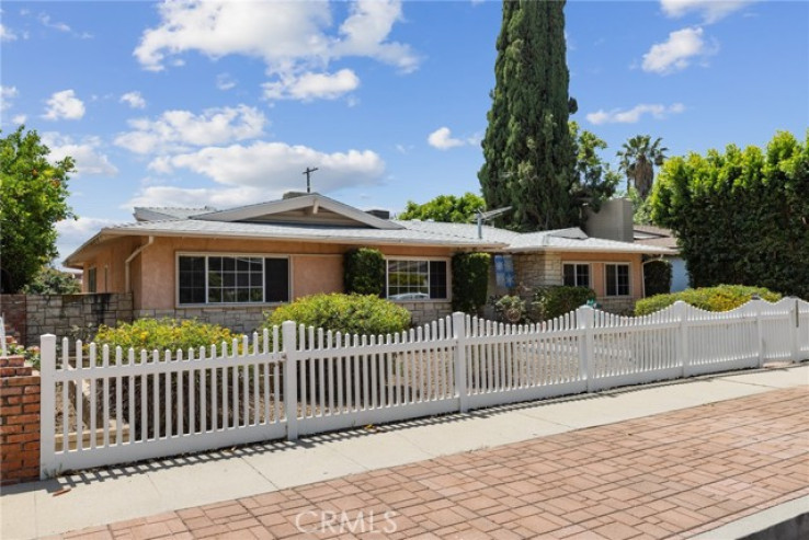 4 Bed Home for Sale in Granada Hills, California