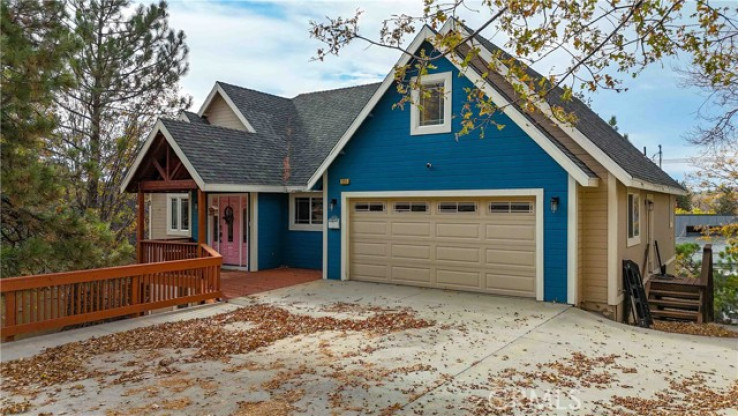 4 Bed Home for Sale in Lake Arrowhead, California