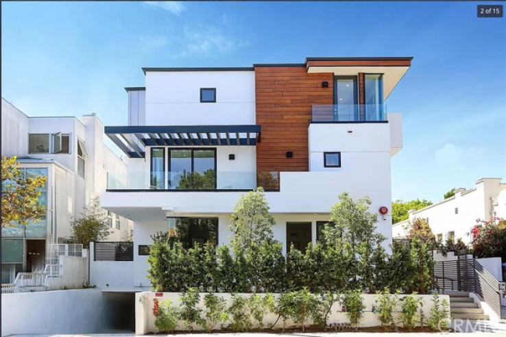 3 Bed Home for Sale in Los Angeles, California