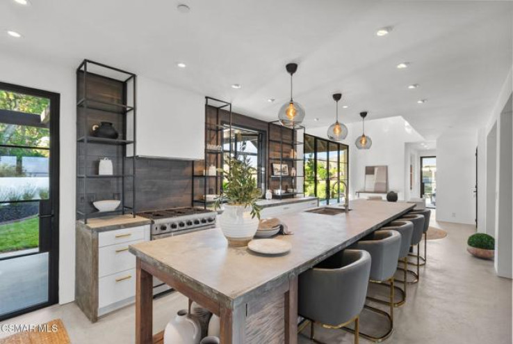 4 Bed Home for Sale in Malibu, California