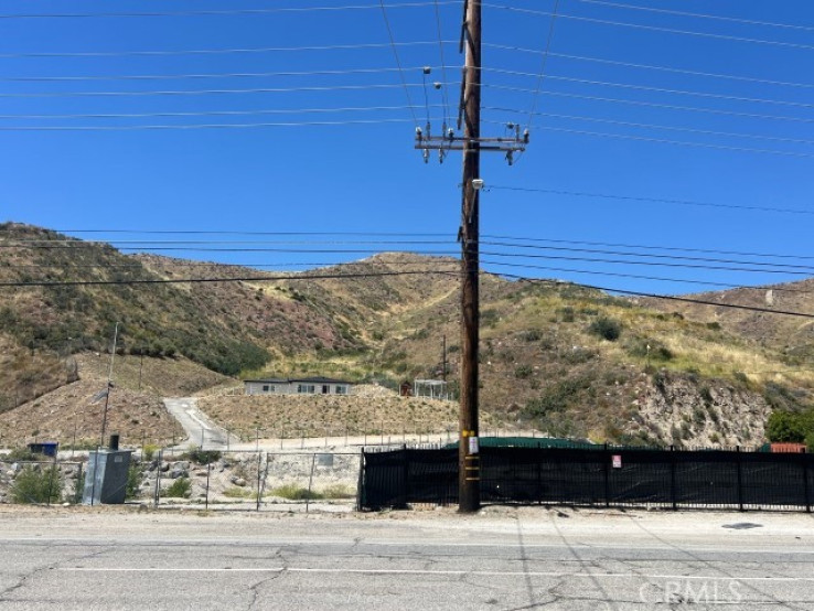  Commercial for Sale in Canyon Country, California