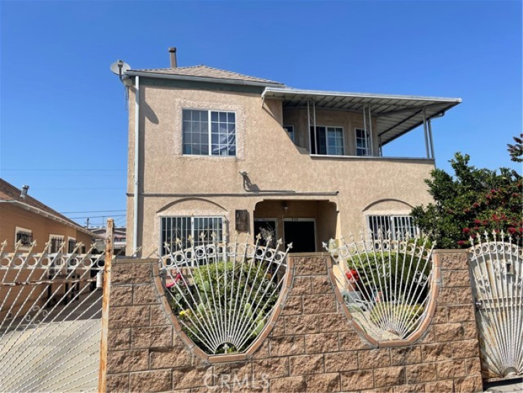  Income Home for Sale in Los Angeles, California