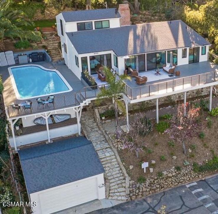 Residential Home in Westlake Village
