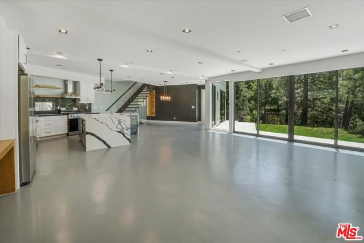 5 Bed Home for Sale in Lake Arrowhead, California