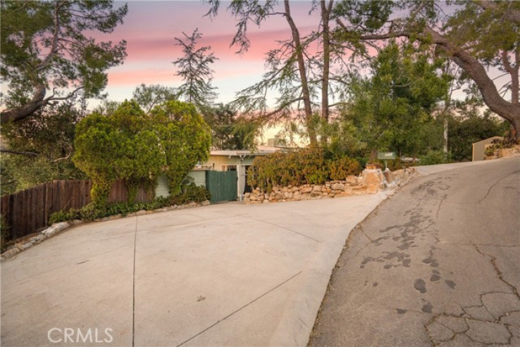 3 Bed Home for Sale in Calabasas, California