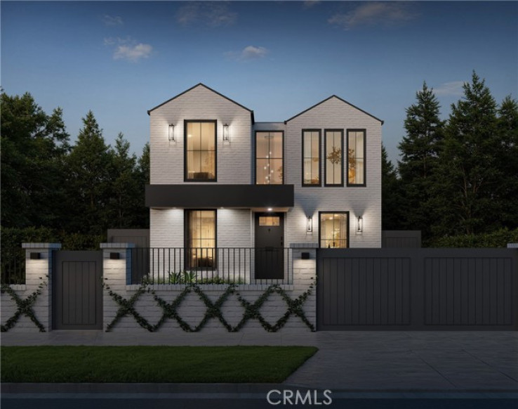 5 Bed Home for Sale in Los Angeles, California