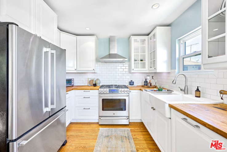 2 Bed Home for Sale in Santa Monica, California