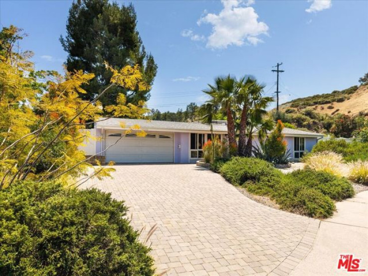 3 Bed Home for Sale in Granada Hills, California