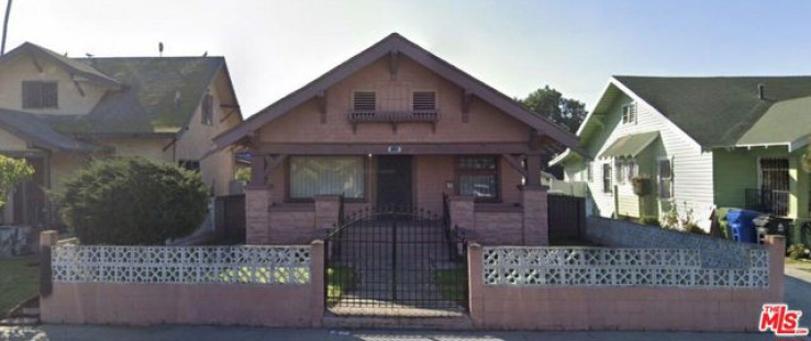 3 Bed Home for Sale in Los Angeles, California