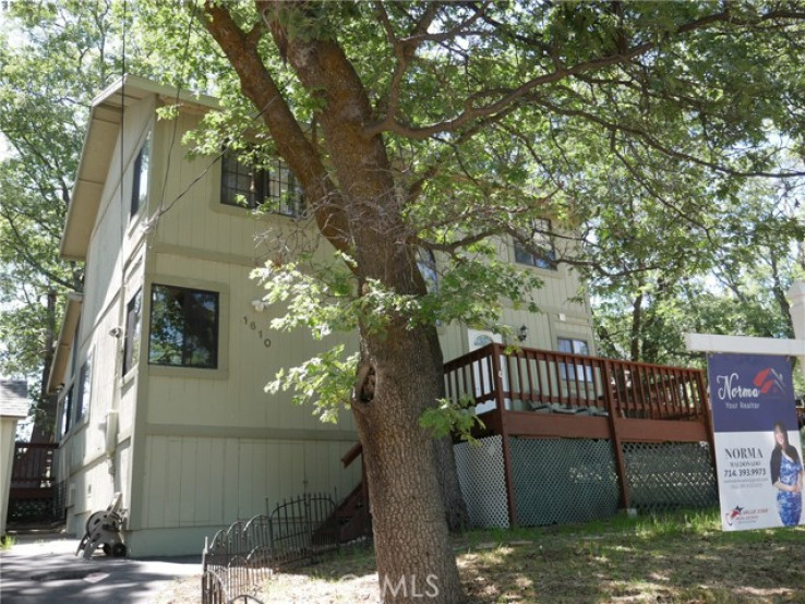 3 Bed Home for Sale in Lake Arrowhead, California