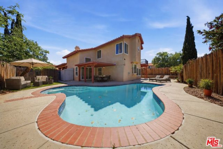 4 Bed Home for Sale in Palmdale, California