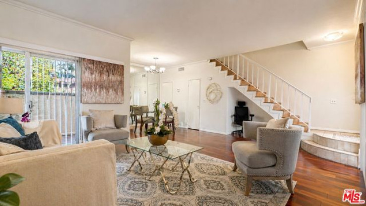 2 Bed Home for Sale in Encino, California