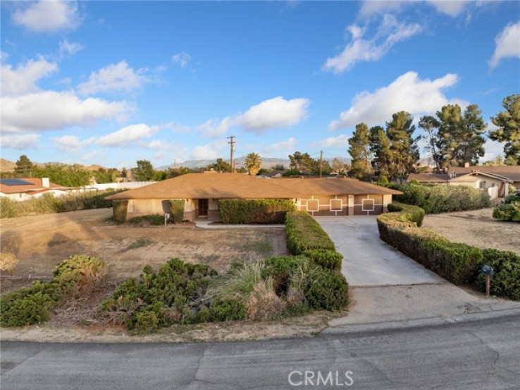 4 Bed Home for Sale in Apple Valley, California
