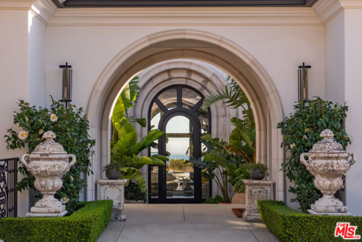 Residential Home in Malibu
