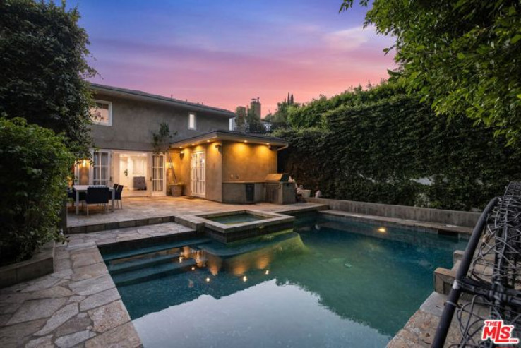 5 Bed Home for Sale in Los Angeles, California