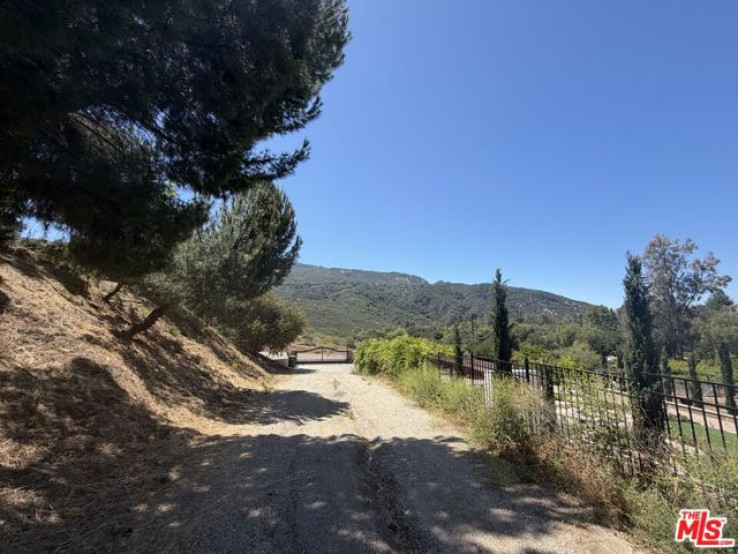Land in Calabasas