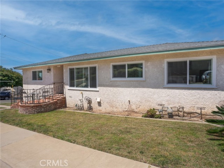 4 Bed Home for Sale in El Segundo, California