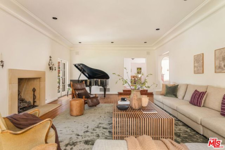 5 Bed Home for Sale in Beverly Hills, California
