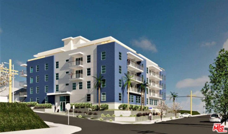 Land in Mid-Wilshire