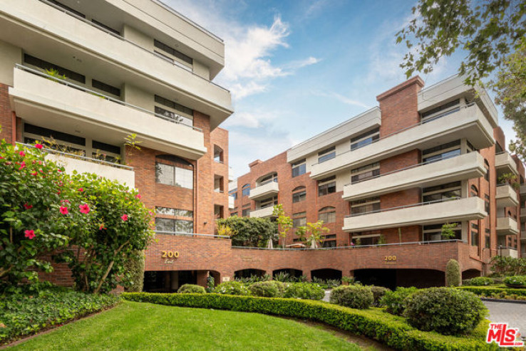 2 Bed Home for Sale in Beverly Hills, California