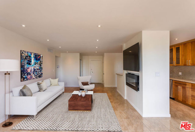 2 Bed Home for Sale in Beverly Hills, California