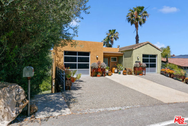 3 Bed Home for Sale in Malibu, California
