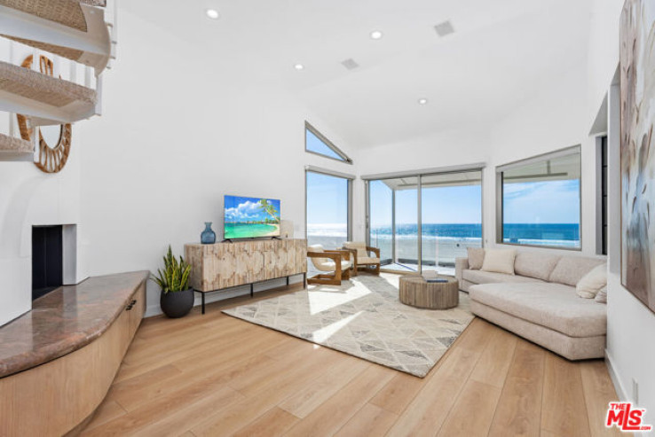 3 Bed Home for Sale in Marina del Rey, California
