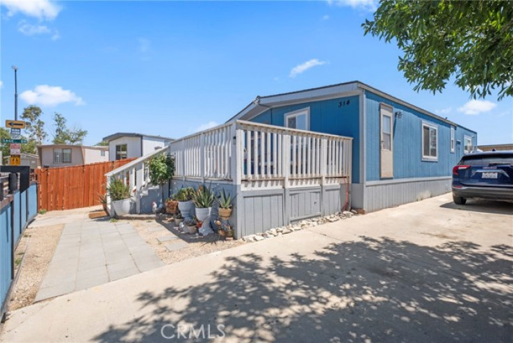 2 Bed Home for Sale in Rosamond, California