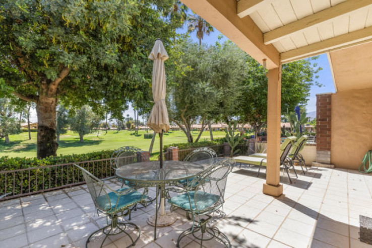 2 Bed Home for Sale in Palm Desert, California