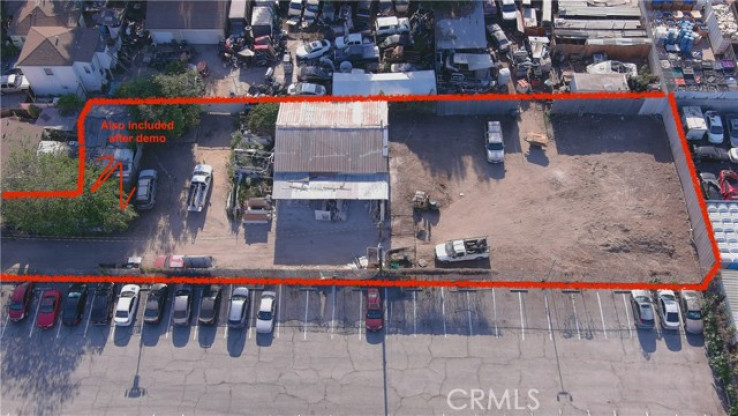 Commercial Lease in Compton N of Rosecrans, E of Central