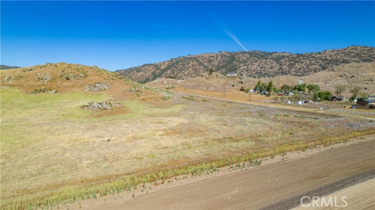  Land for Sale in Tehachapi, California