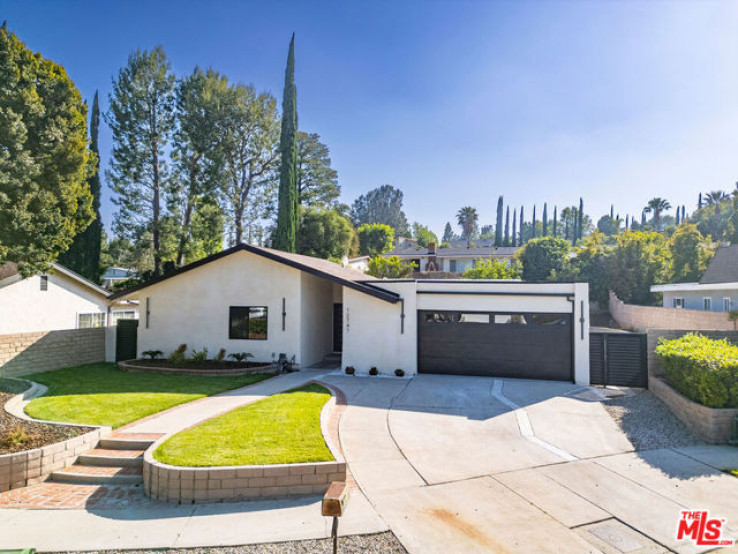 4 Bed Home for Sale in Granada Hills, California
