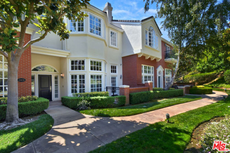 2 Bed Home for Sale in Thousand Oaks, California