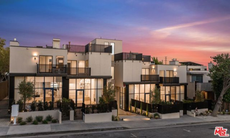 Residential Home in West Hollywood Vicinity