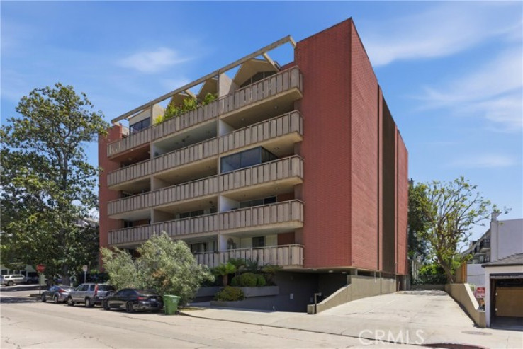 2 Bed Home for Sale in Los Angeles, California