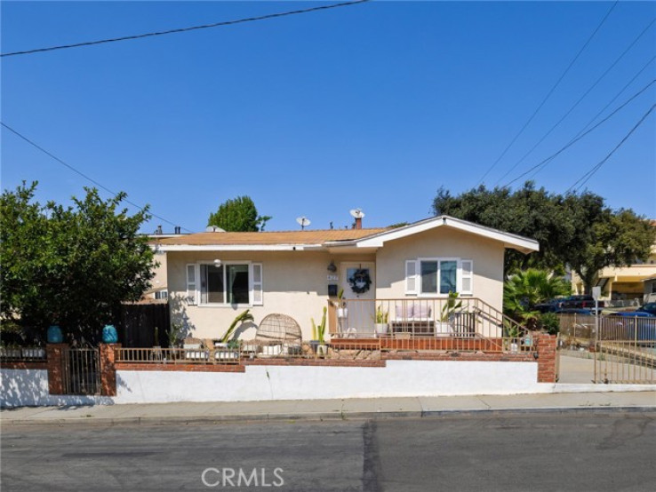  Income Home for Sale in El Segundo, California