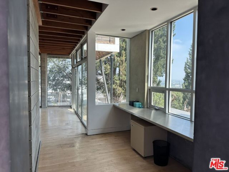 2 Bed Home for Sale in Studio City, California