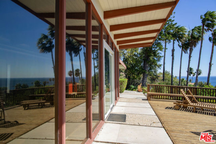 2 Bed Home for Sale in Malibu, California