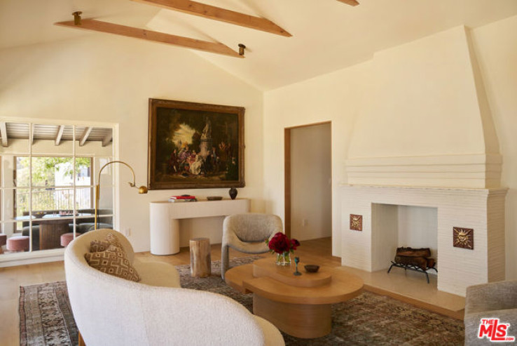 4 Bed Home for Sale in Los Angeles, California