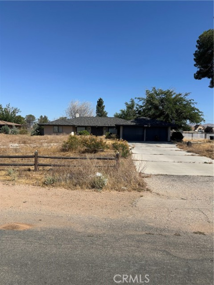 Residential Home in Apple Valley