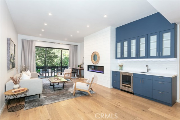 2 Bed Home for Sale in Studio City, California