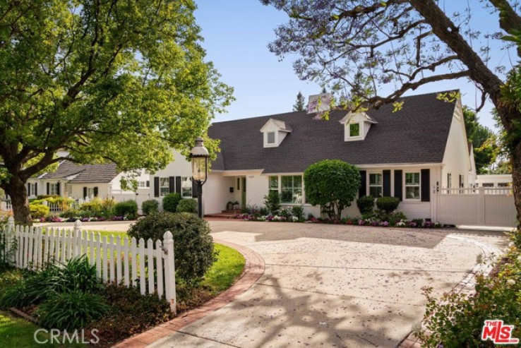 5 Bed Home for Sale in Van Nuys, California