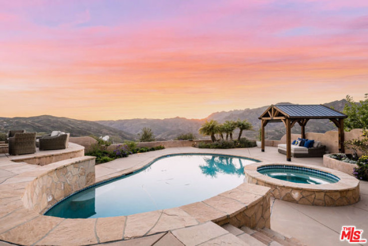 3 Bed Home for Sale in Malibu, California
