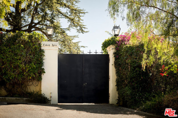  Land for Sale in Beverly Hills, California