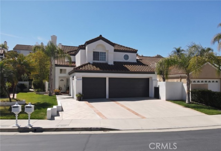 Residential Home in Calabasas